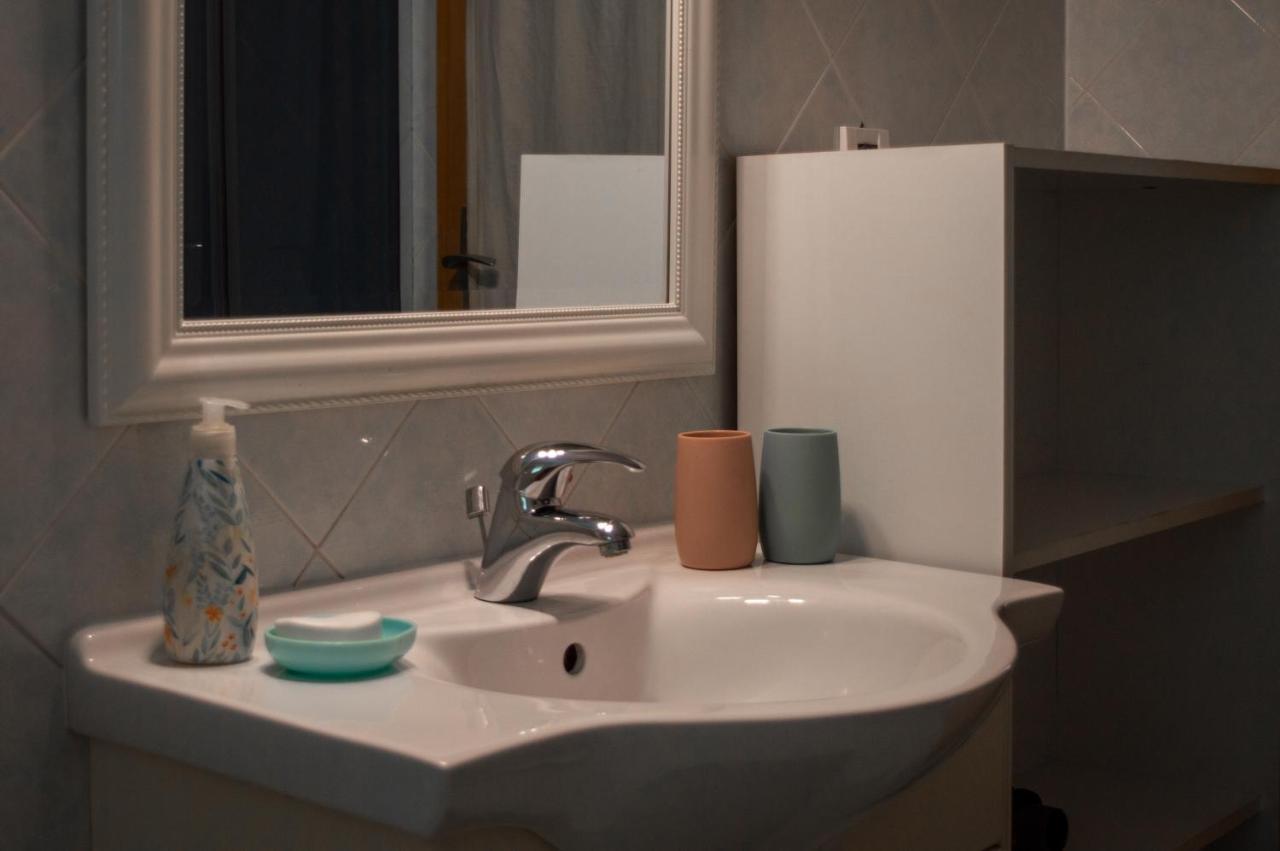 Apartment Laetitia Kastelir Luaran gambar