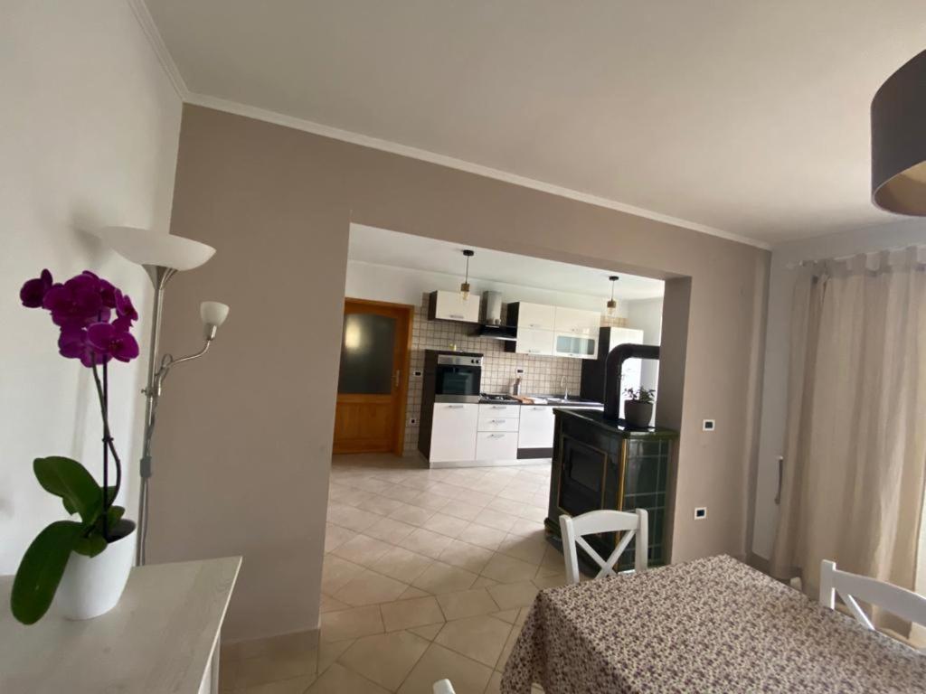 Apartment Laetitia Kastelir Luaran gambar