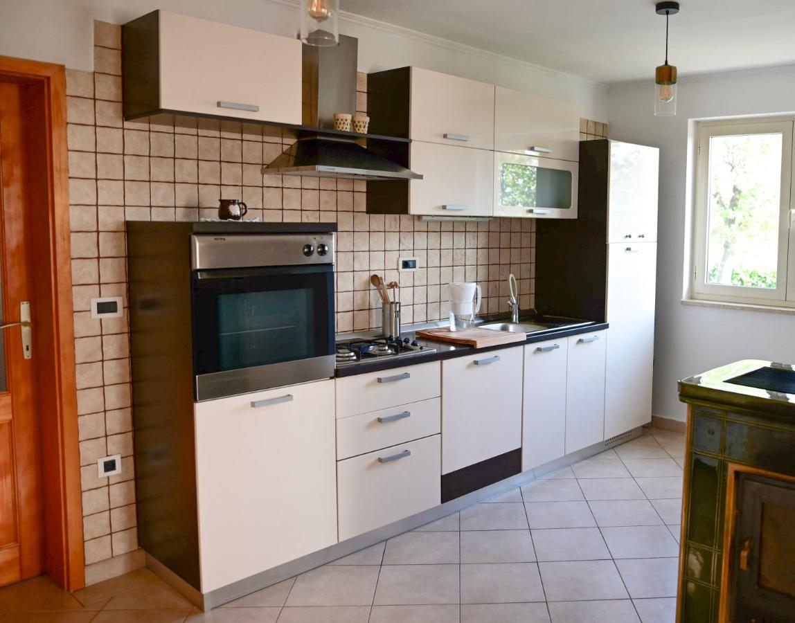 Apartment Laetitia Kastelir Luaran gambar