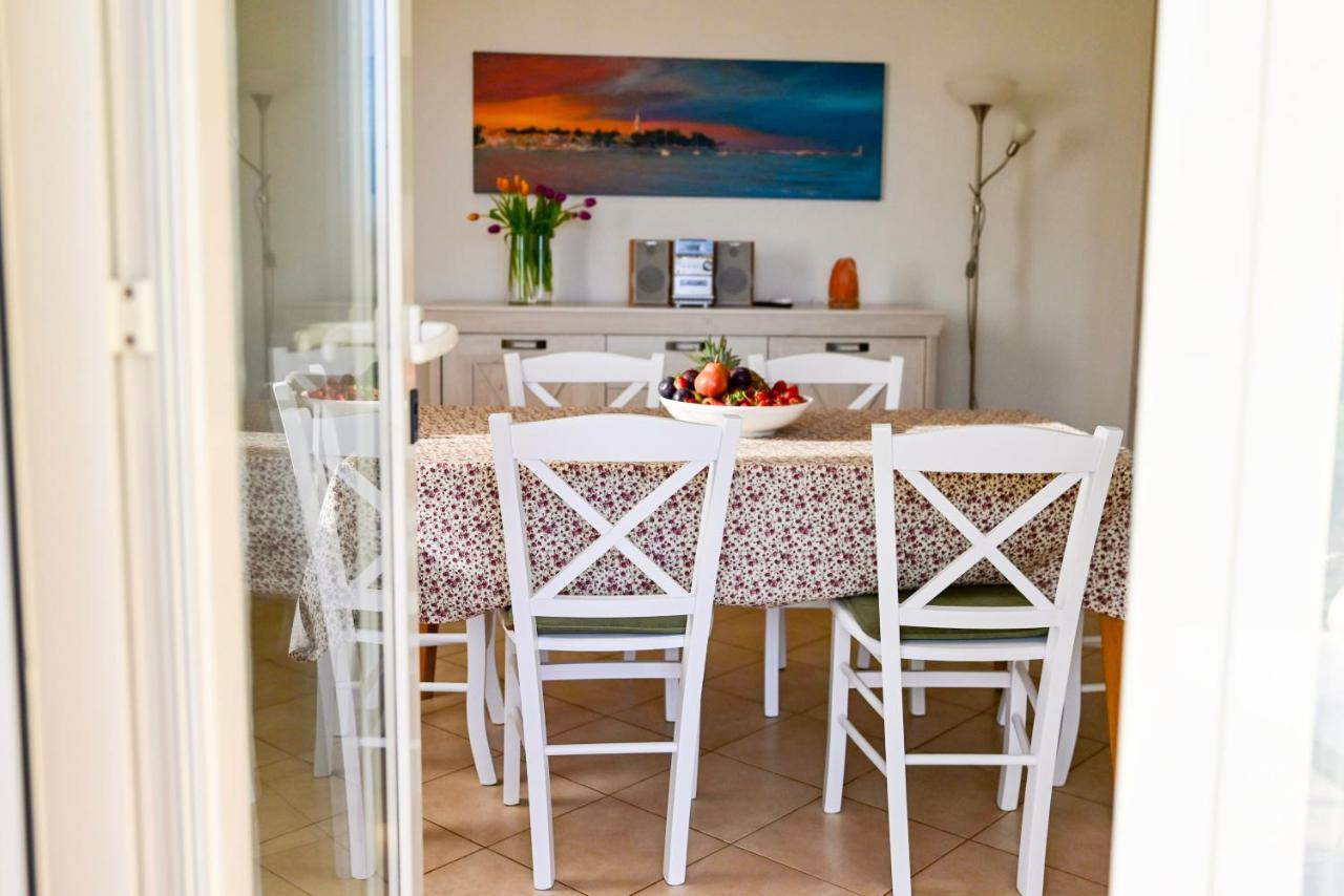 Apartment Laetitia Kastelir Luaran gambar